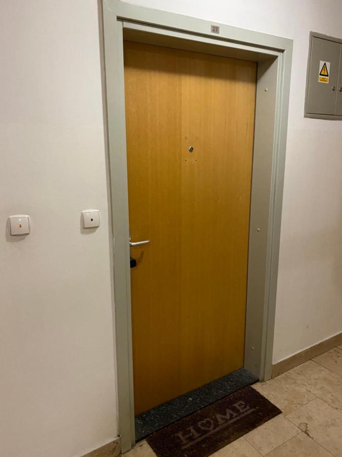 Apartament Self Check-In Studio With Wi-Fi And Parking Place Zagrzeb Zewnętrze zdjęcie